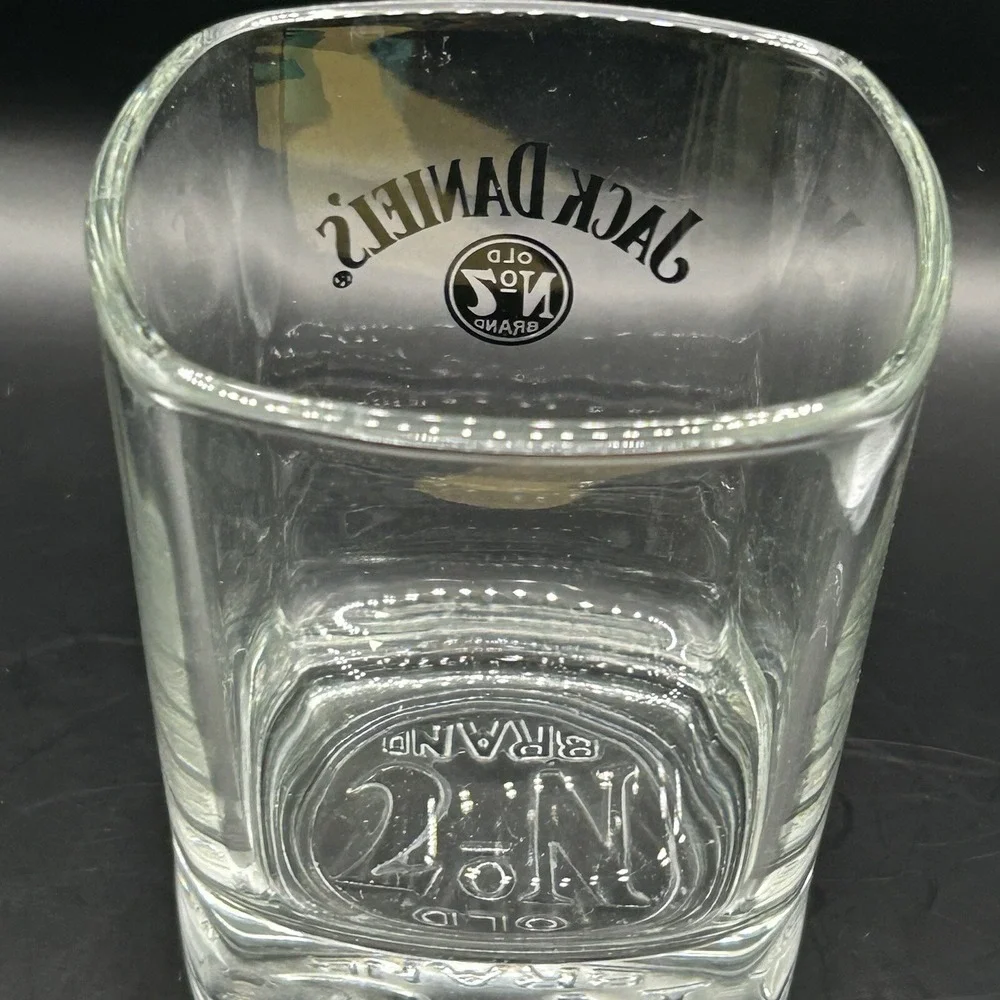 Jack Daniels - Old No. 7 Black logo - Square Glass Vintage Collectors